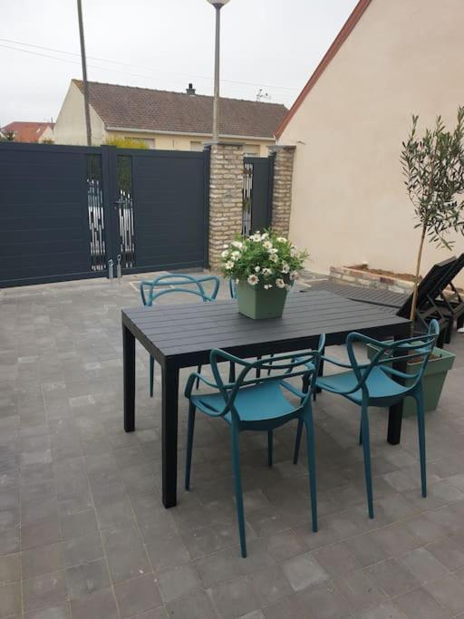 Bourbourg Maisonnette Individuelle Pour 4 Personnes 2 Chambres Terrasse - Design & Haute Qualite מראה חיצוני תמונה